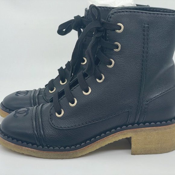 CHANEL 20P 2022 Leather CC Cap Toe Lace Up Combat Ankle Booties Boots - Picture 10 of 16